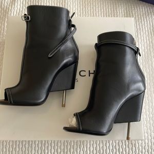Givenchy Kim Kardashian Screw Heel Boots - NEVER WORN